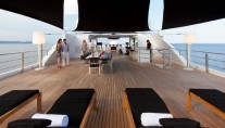 Motor yacht IDOL-  Sundeck Sunbeds and Al resco Dining